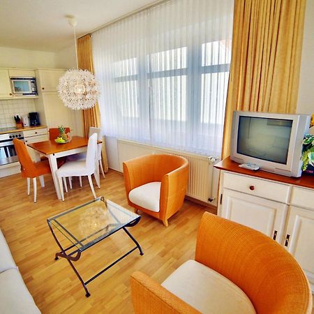 Ferienwohnung Binzer Strandgut Im Haus Jahreszeiten Binz Eksteriør bilde